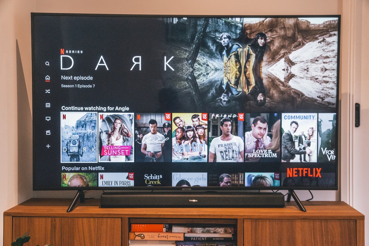The Evolution of Smart TVs: Whatโs New?